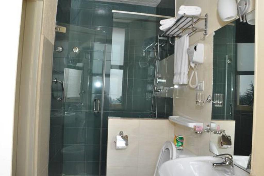 Addis Regency Hotel Экстерьер фото