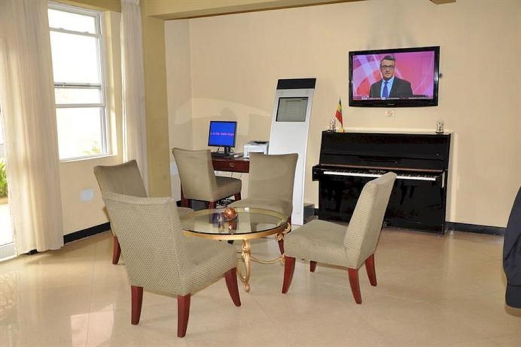Addis Regency Hotel Экстерьер фото